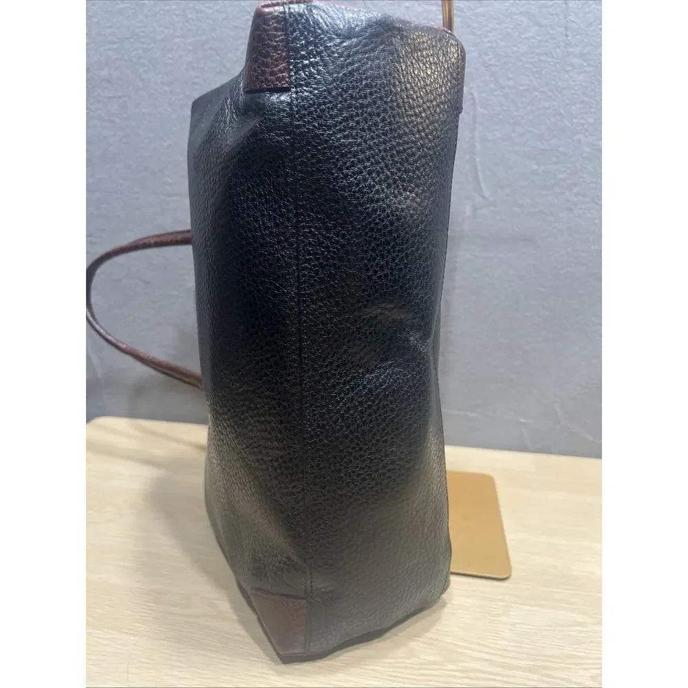VGT Furla Made In Italy Pebble Handbag/Crossbody Bag Two Tone Color Black/Brown - Picture 3 of 16